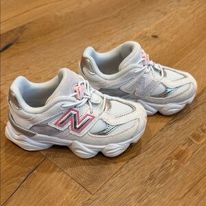 New Balance 9060 Kids' White and Pink Sneakers